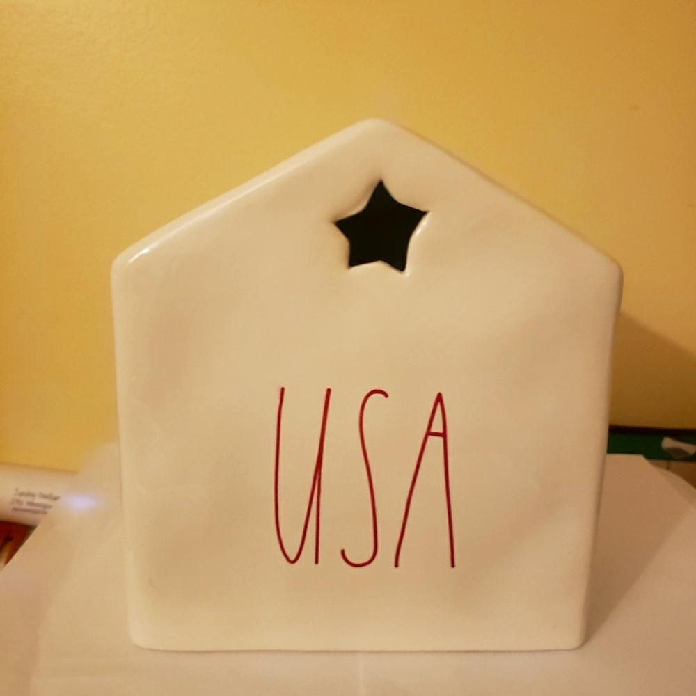 Rae Dunn House with star decor 4th Of July